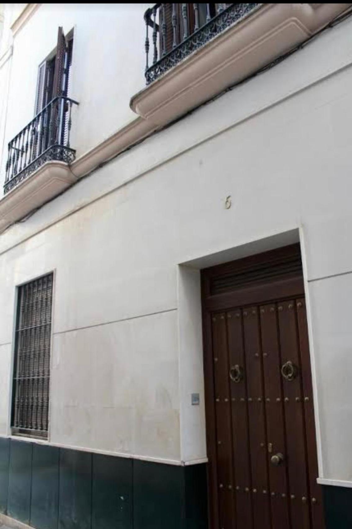 Don Pelayo * Seville